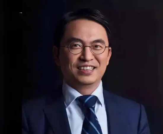 隆基绿能年营收703亿：净亏64亿 高瓴清仓 套现超60亿 浮亏近百亿