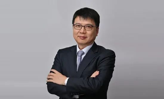 首位资管出身行长诞生？13.5万亿招商银行换帅：70后王小青接棒王良，曾任人保资产副总裁